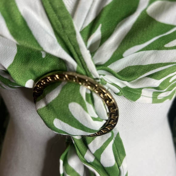 House of Harlow 1960 Green and White Zebra Print Set - Picture 4 of 9